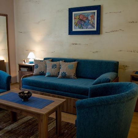 Guest House A'Storia Ρούμα Εξωτερικό φωτογραφία