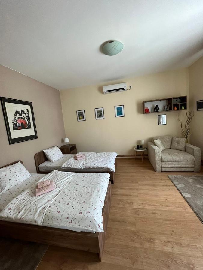 Guest House A'Storia Ρούμα Εξωτερικό φωτογραφία