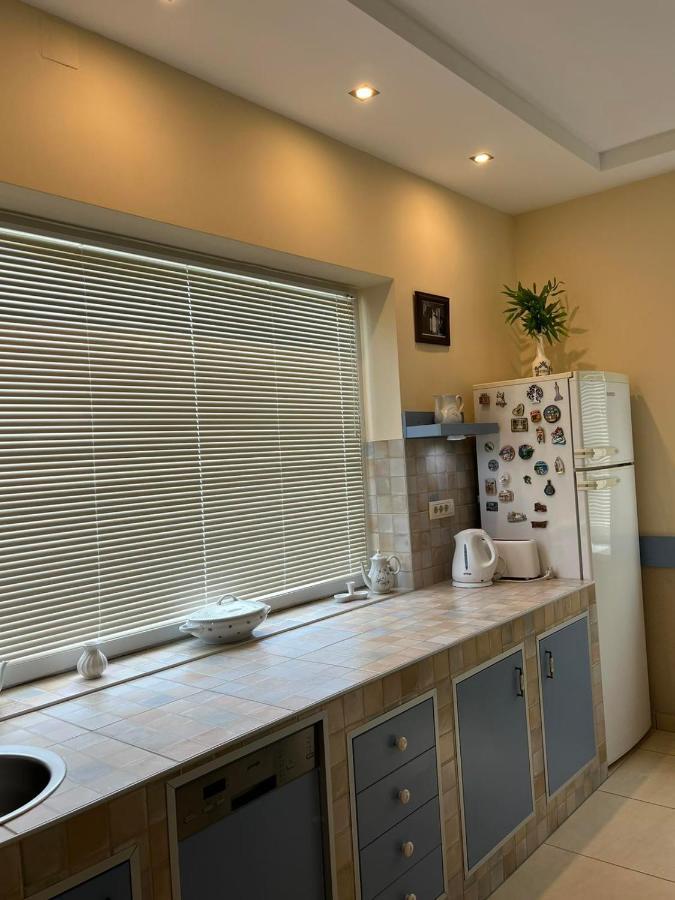 Guest House A'Storia Ρούμα Εξωτερικό φωτογραφία
